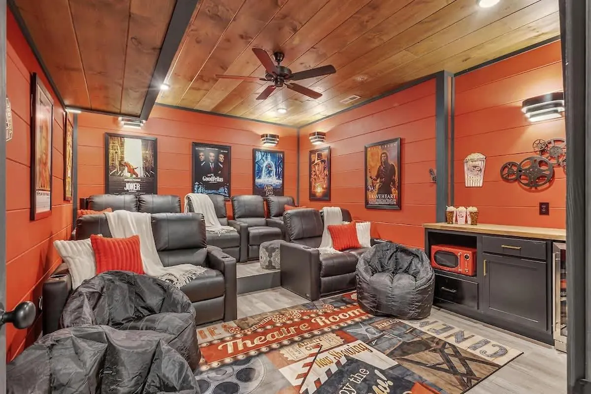 Holiday home Mountain Plunge Pigeon Forge
