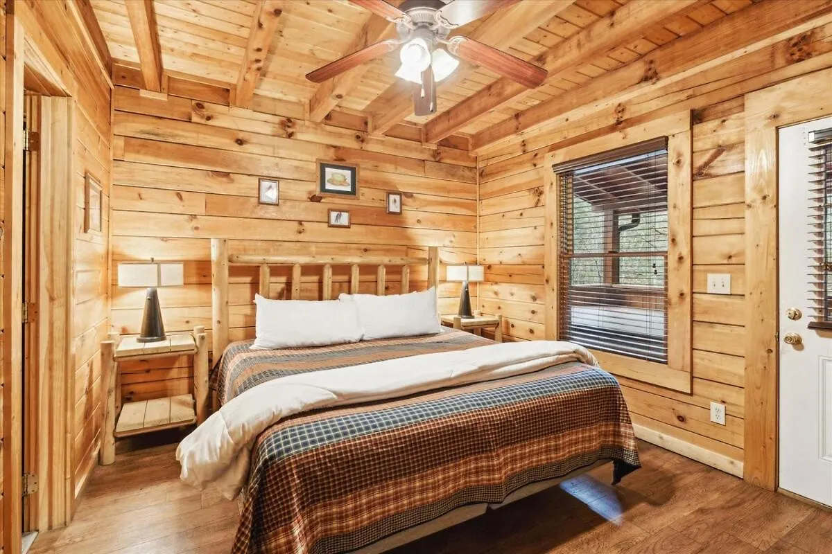 Cozy 5br Near Dollywood
