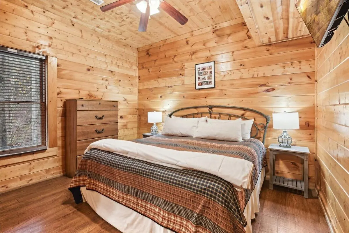Holiday home Cozy 5br Near Dollywood *