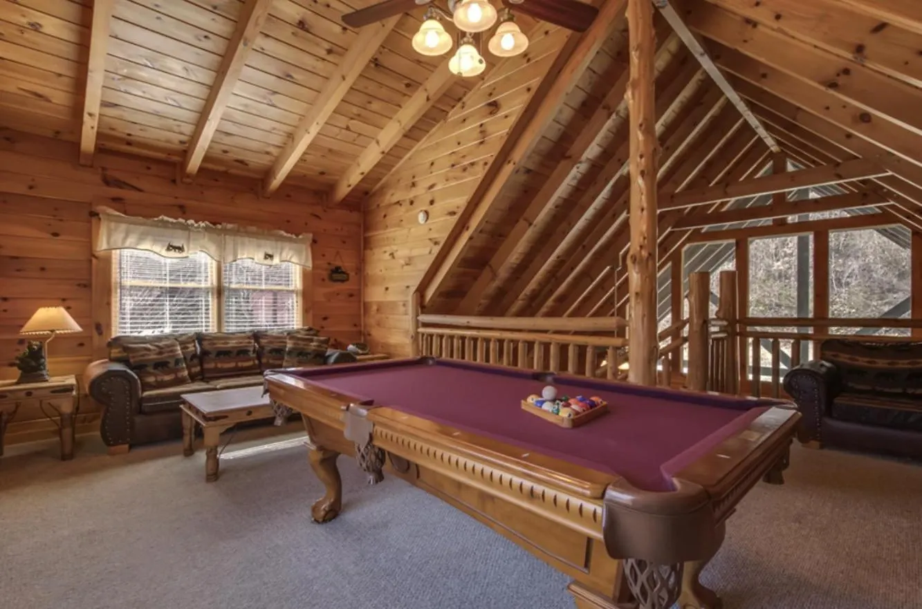 Holiday home Are We Bear Yet Rustic 1br With Hot Tub Pools & Fireplace1 Mile From Parkway Pigeon Forge