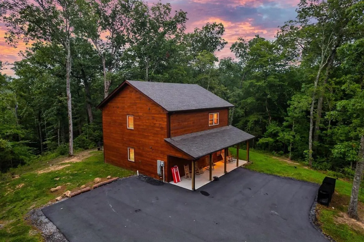 Secluded Hot Tub, Game And Fireplace Holiday home *