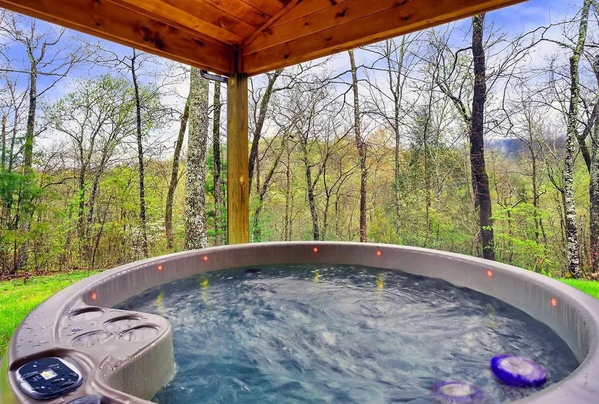Holiday home Secluded Hot Tub, Game And Fireplace