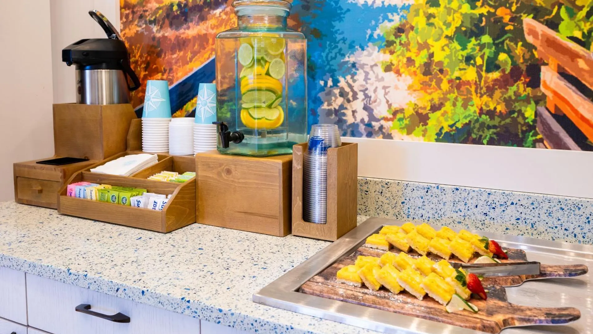 Compass By Margaritaville Hotel 3*