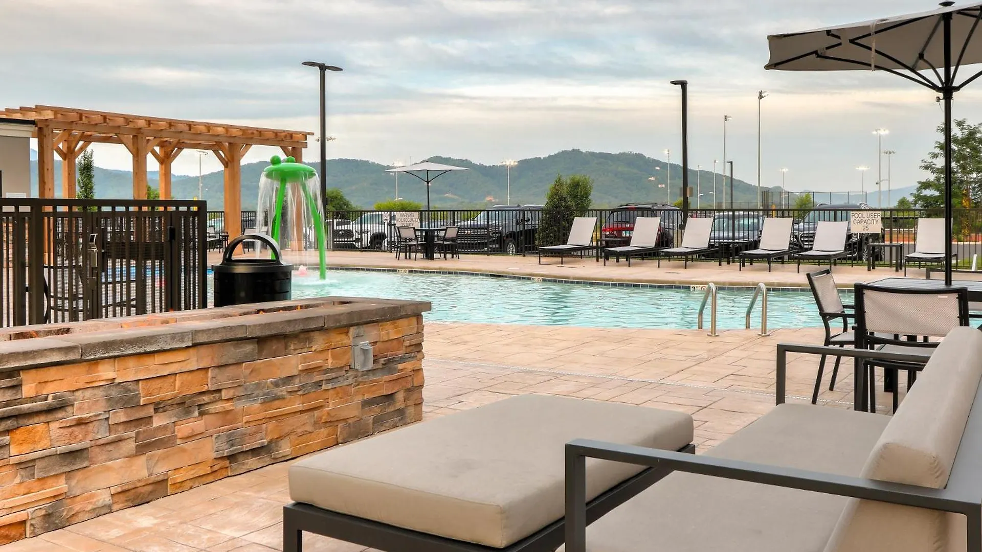 Staybridge - Smoky Mtns By Ihg