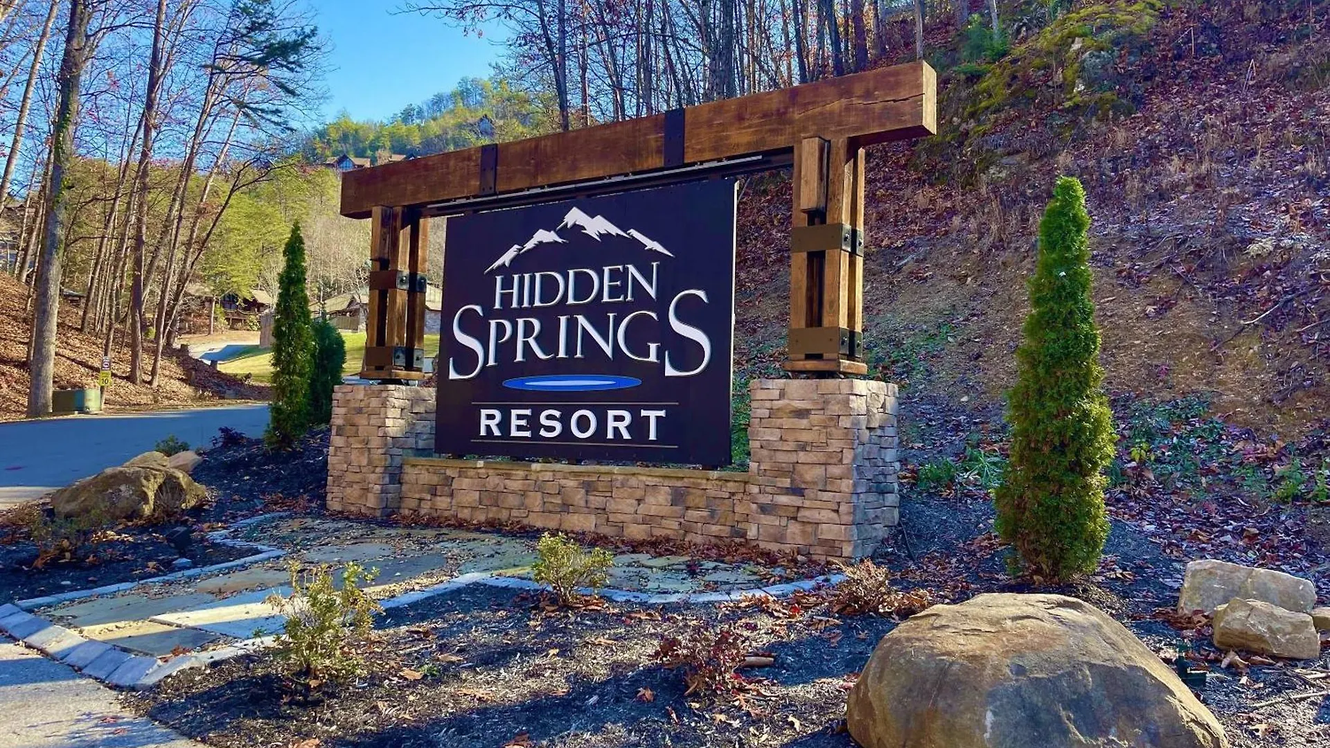 High And Lifted Up Holiday home Pigeon Forge