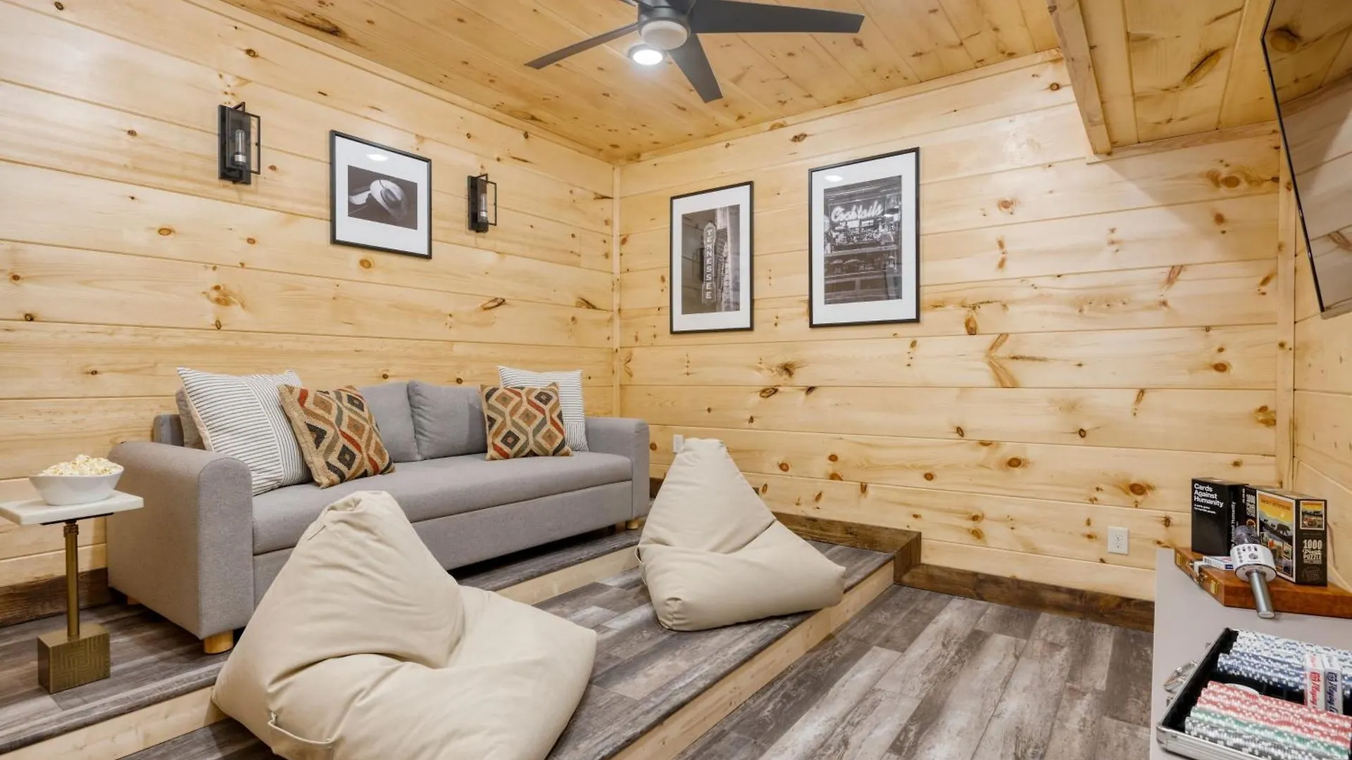 Holiday home Duval By Avantstay 10min To Dt W Indoor Pool Hot Tub Amazing Views *