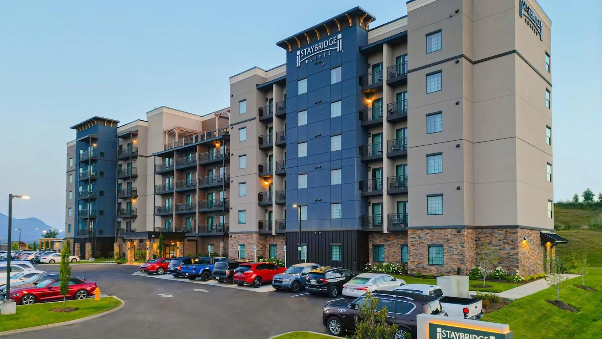 Staybridge - Smoky Mtns By Ihg Resort Pigeon Forge