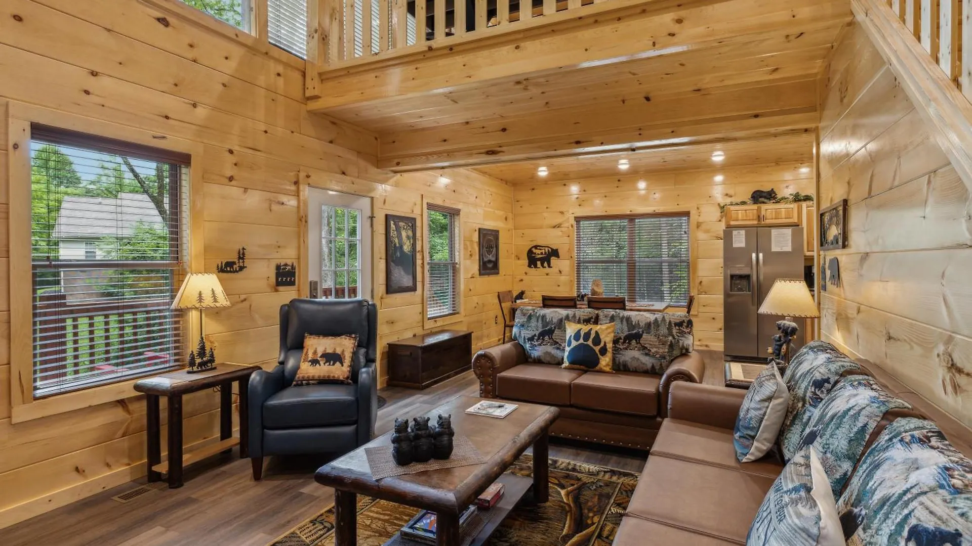 On Blackbeary Hill A Cozy 3 Bedroom Perfect For A Getaway In An Enchanting Forest Setting Holiday home Pigeon Forge