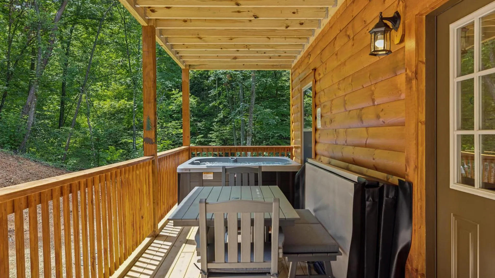 Сasa de vacaciones On Blackbeary Hill A Cozy 3 Bedroom Perfect For A Getaway In An Enchanting Forest Setting
