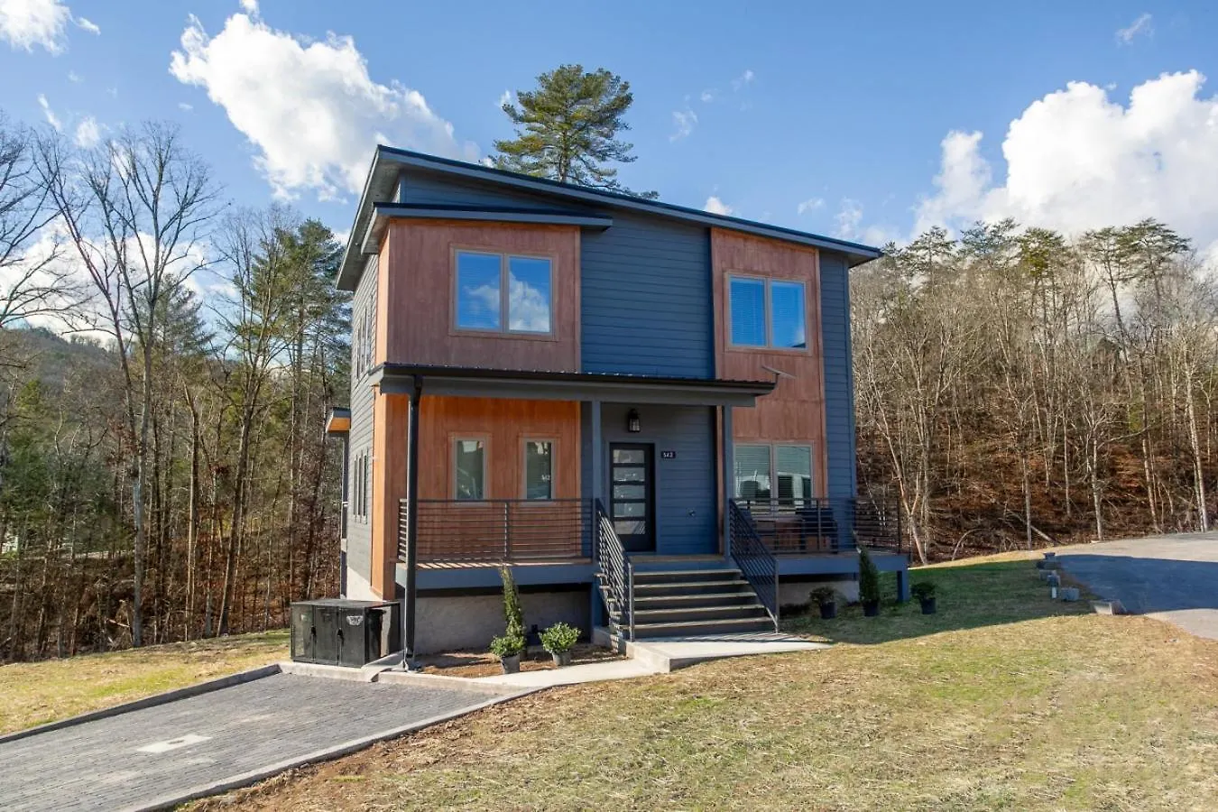 Stunning Heights Retreat Hot Tub, Mtn Views And * Pigeon Forge