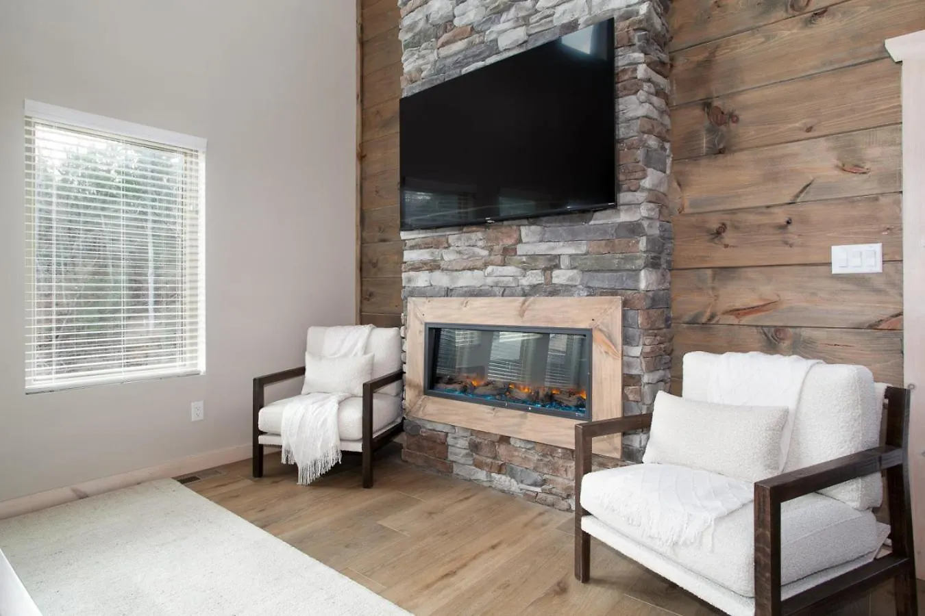Holiday home Stunning Heights Retreat Hot Tub, Mtn Views And