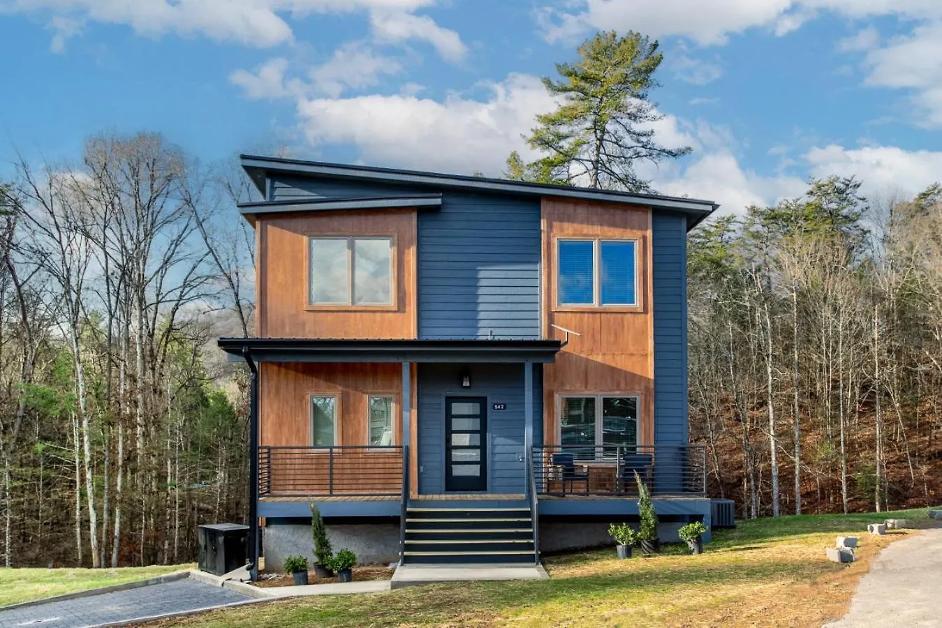 Holiday home Stunning Heights Retreat Hot Tub, Mtn Views And *