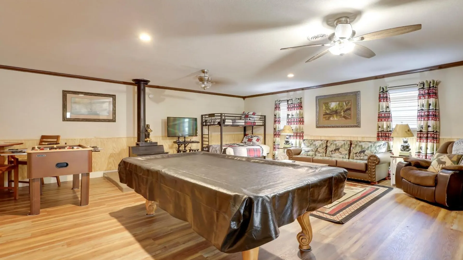 By Dollywood With Private Pool! Holiday home