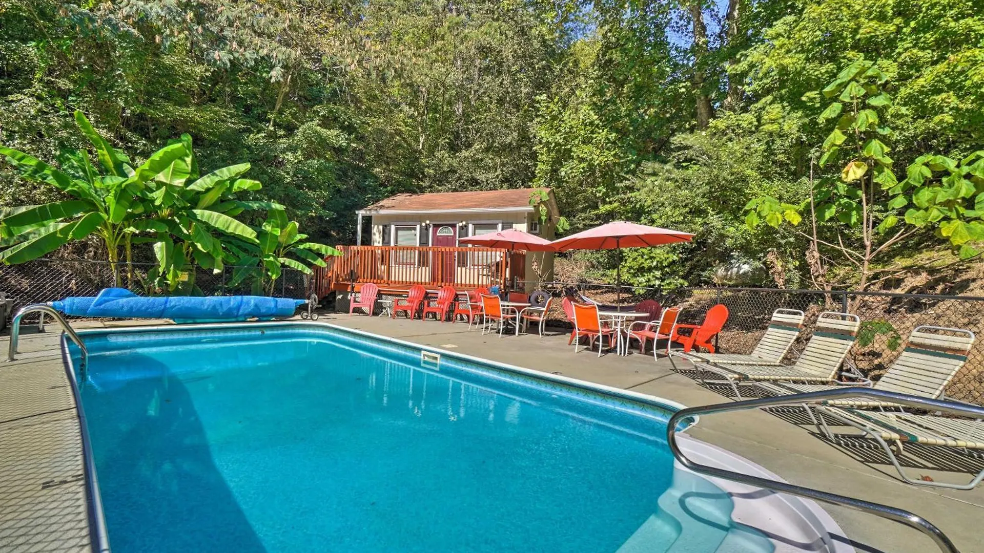 By Dollywood With Private Pool!