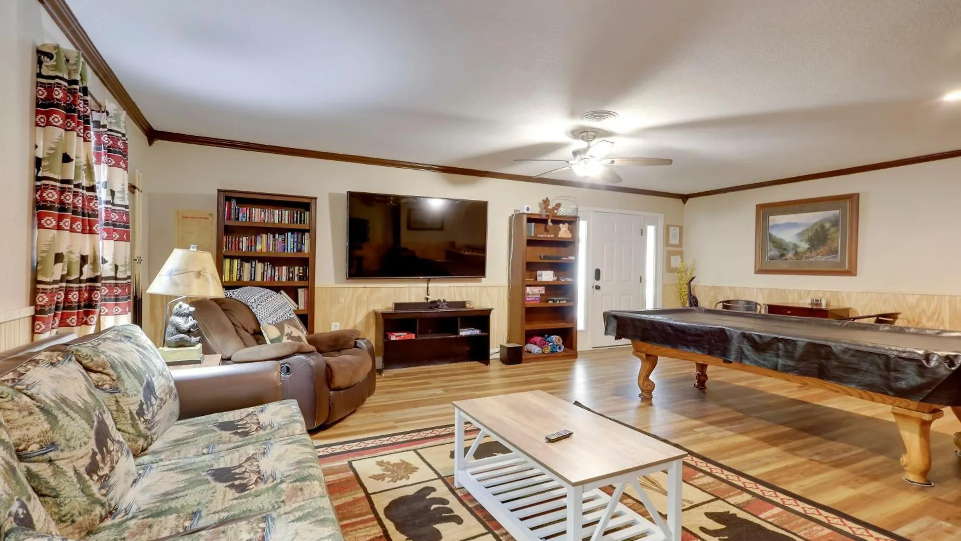 By Dollywood With Private Pool! Holiday home Pigeon Forge