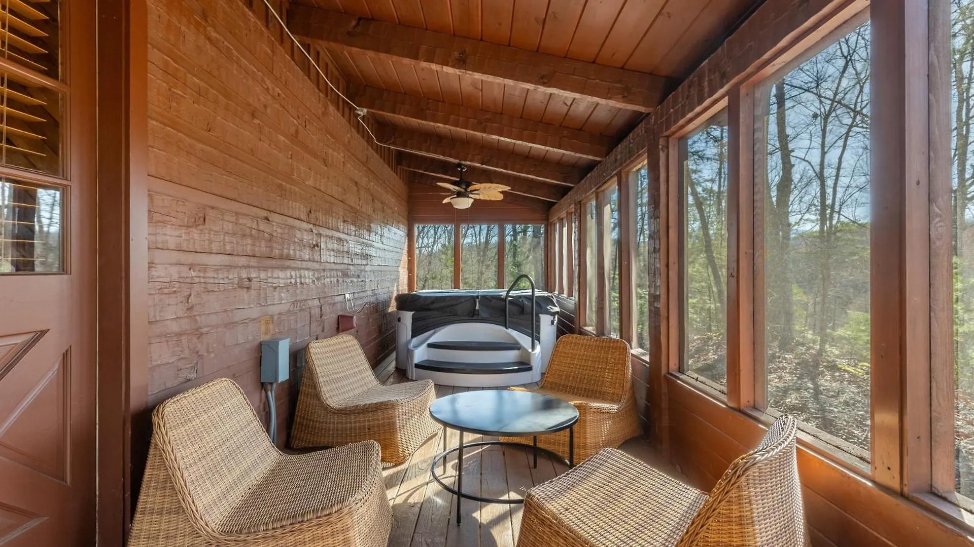 Dudley Ii By Avantstay Comfortable W Hot Tub Views Holiday home *