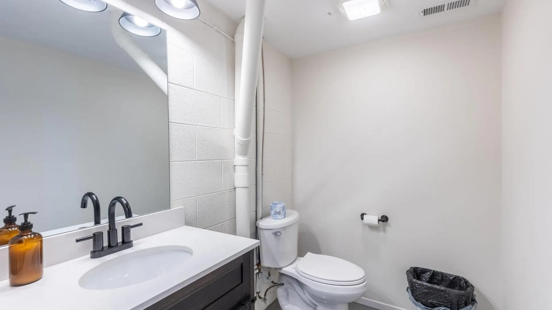 Holiday home Dudley Ii By Avantstay Comfortable W Hot Tub Views *