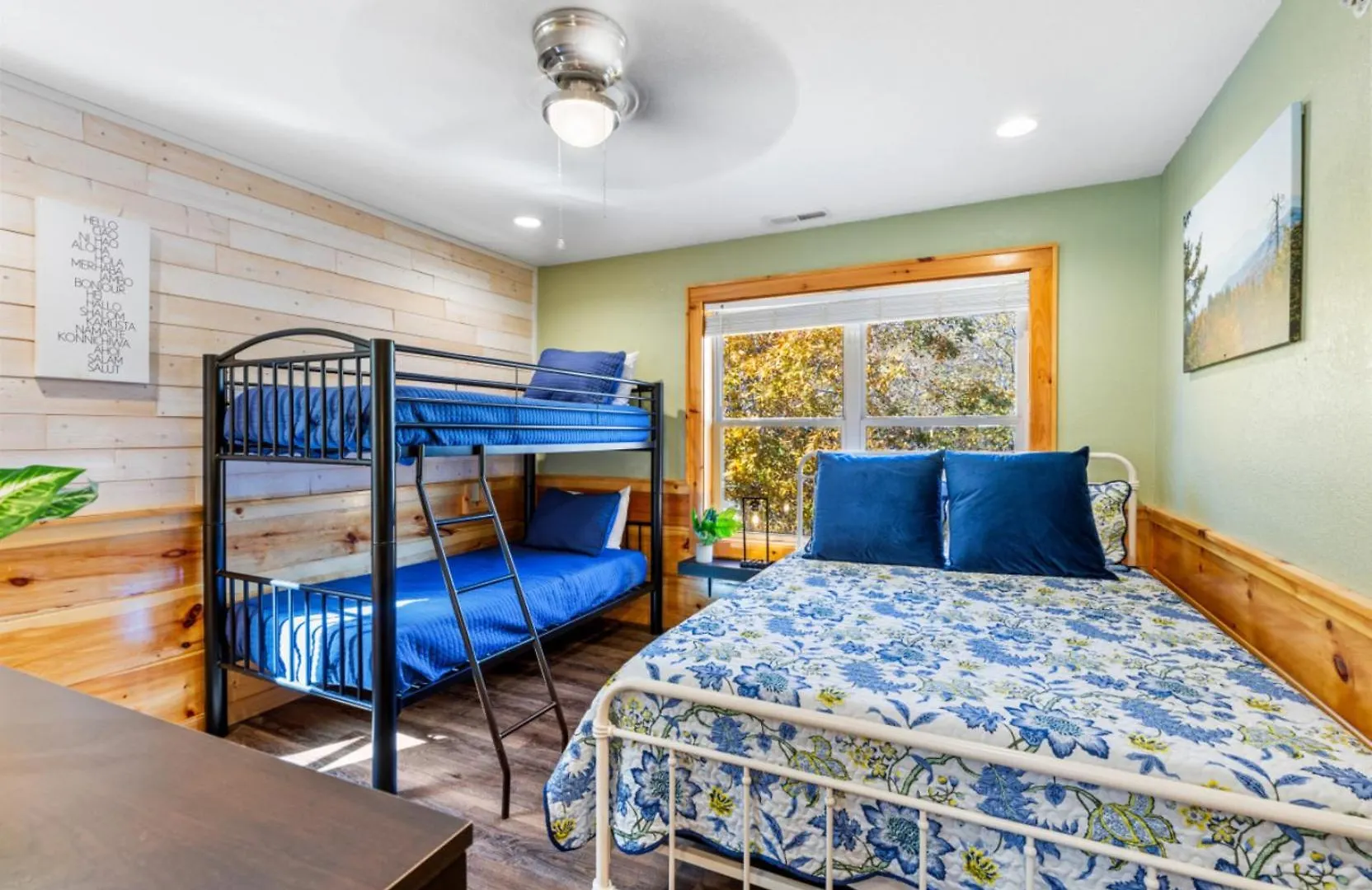 Elegant Elite Estate By Ghosal Luxury Holiday home Pigeon Forge