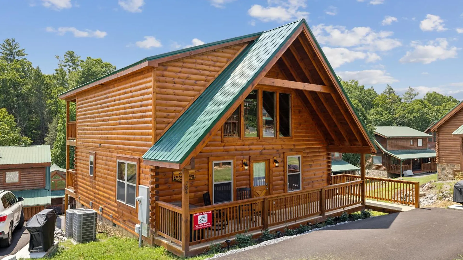 Holiday home Are My Sunshine - 3 Bedroom - Downtown Pigeon Forge!! *