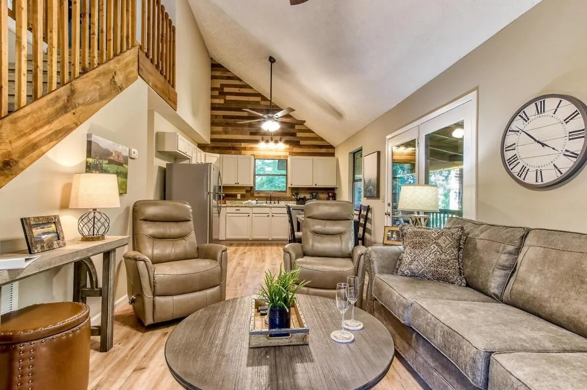 펜션 Serene W Hot Tub, Games, Wi-fi, Pets Ok 비둘기 포지