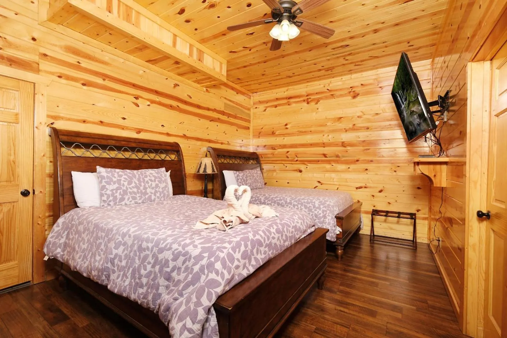 Holiday home Pet Friendly 5br Indoor Pool Gameroom Theater