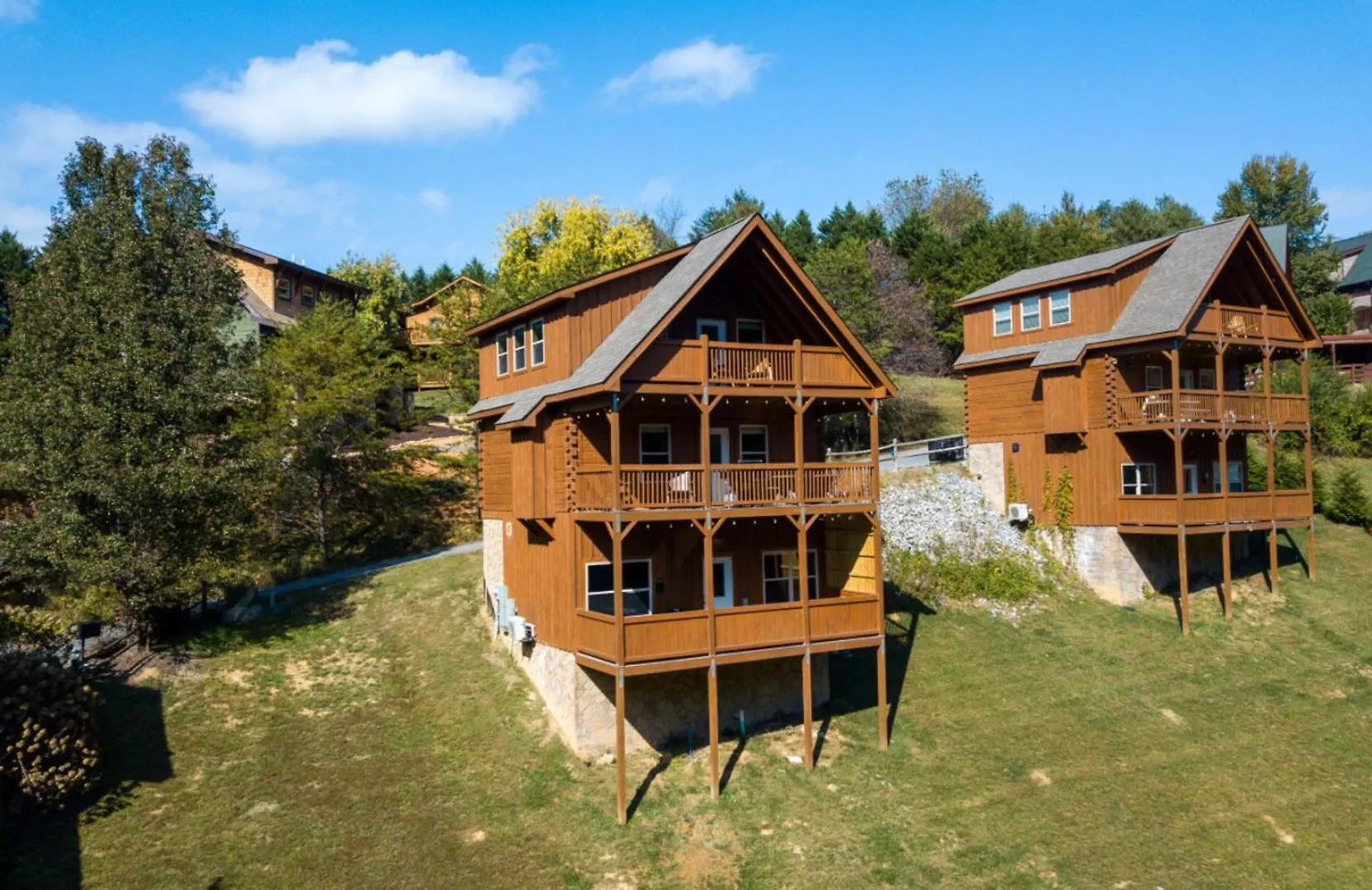 Rustic Mountain Retreat By Ghosal Luxury Chalet *