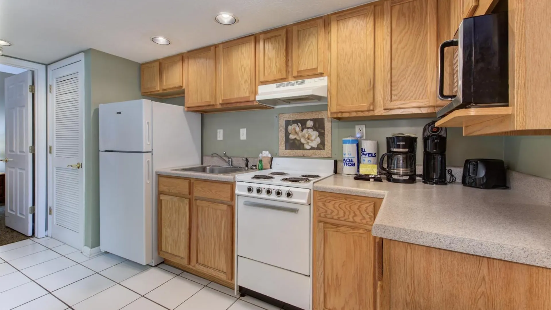 Colonial Crest Unit #113 * Pigeon Forge