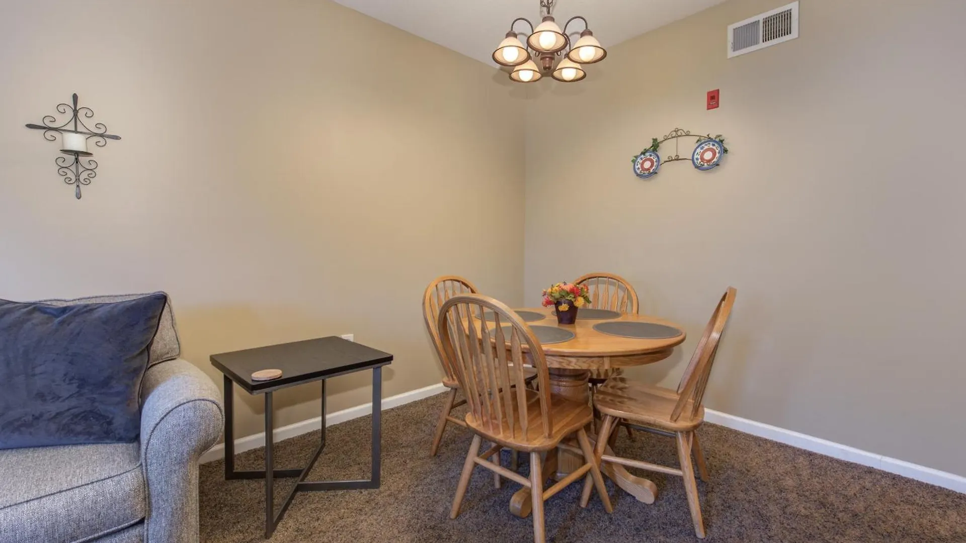 Colonial Crest Unit #113