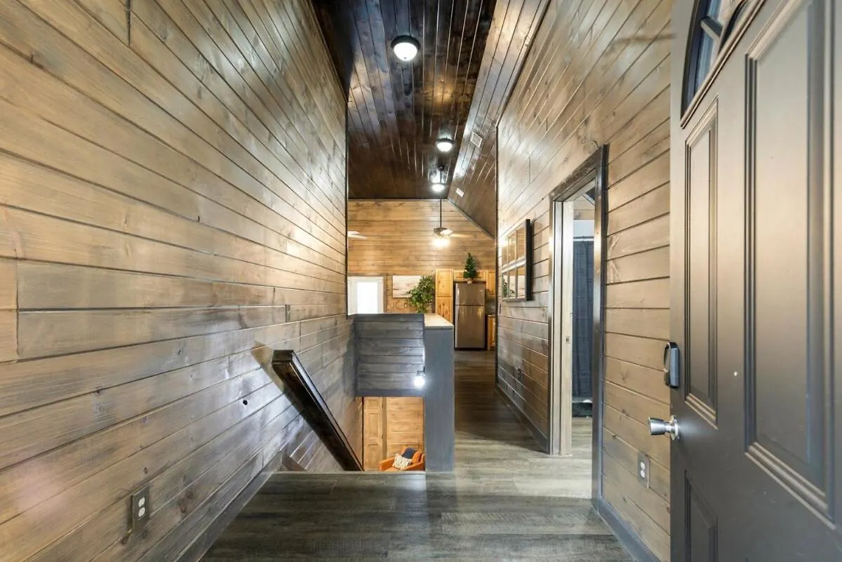 Modern Retreat *