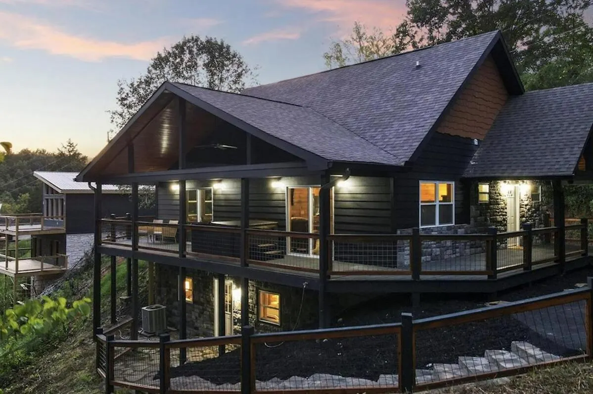 Modern Retreat Holiday home