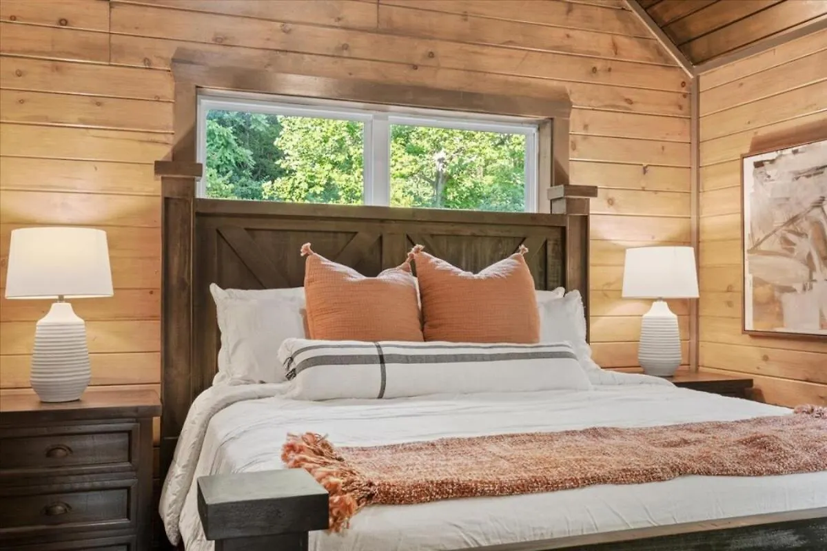Holiday home Modern Retreat *