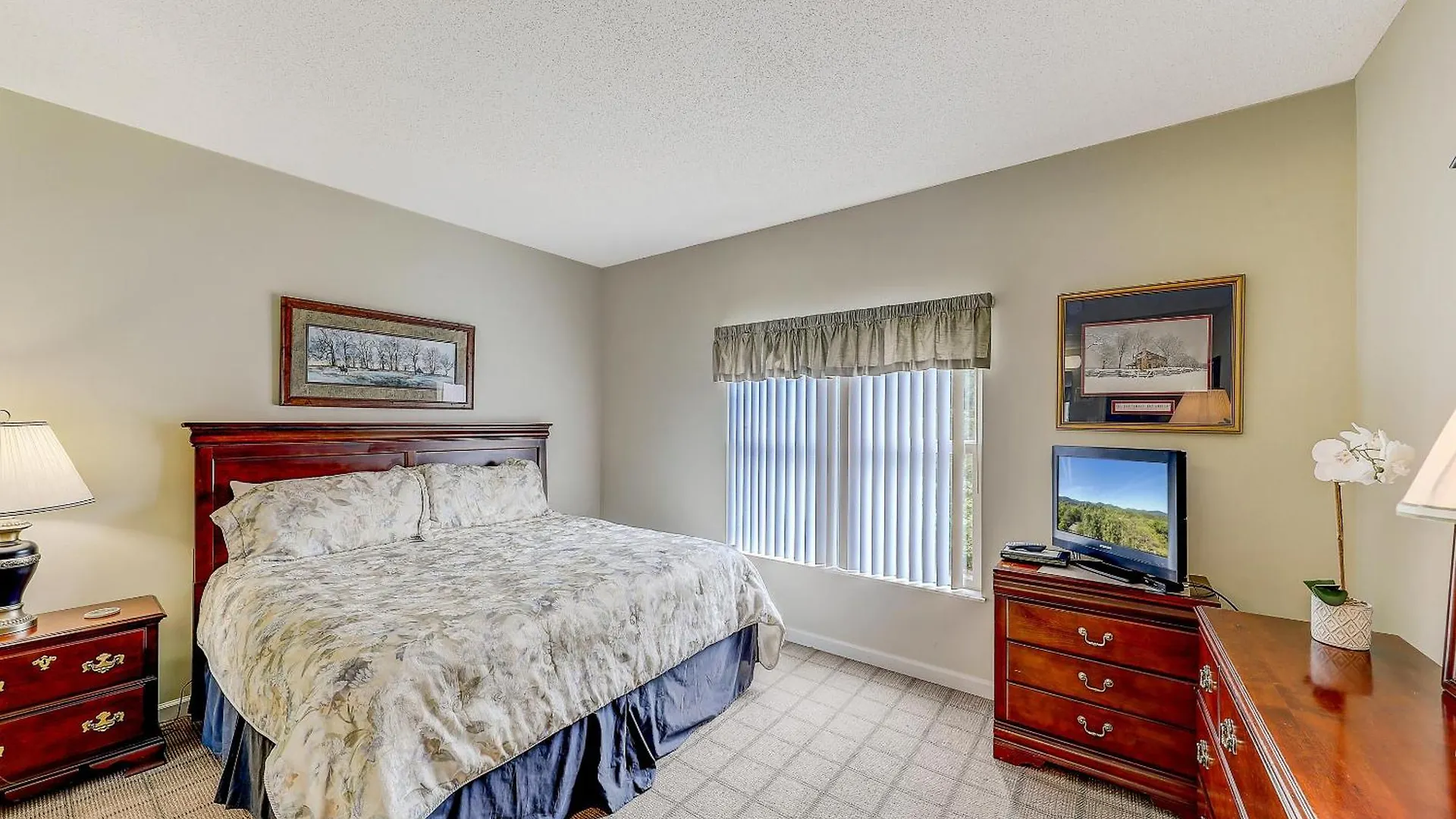 Apartment Whispering Pines 424