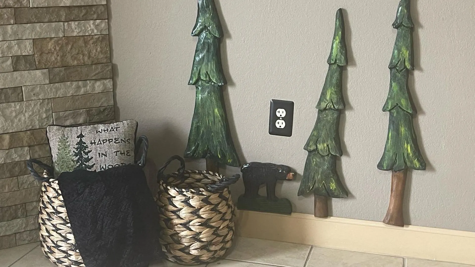 A Bear's Hibernation Apartment *