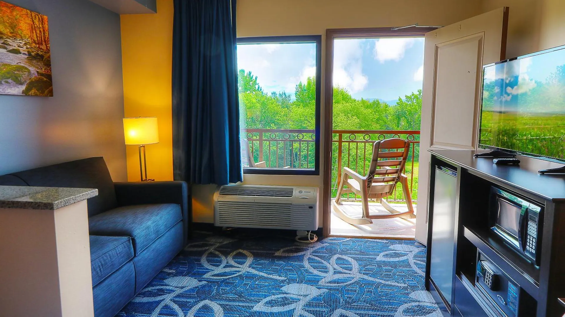 Hotel Country Cascades Waterpark 3*