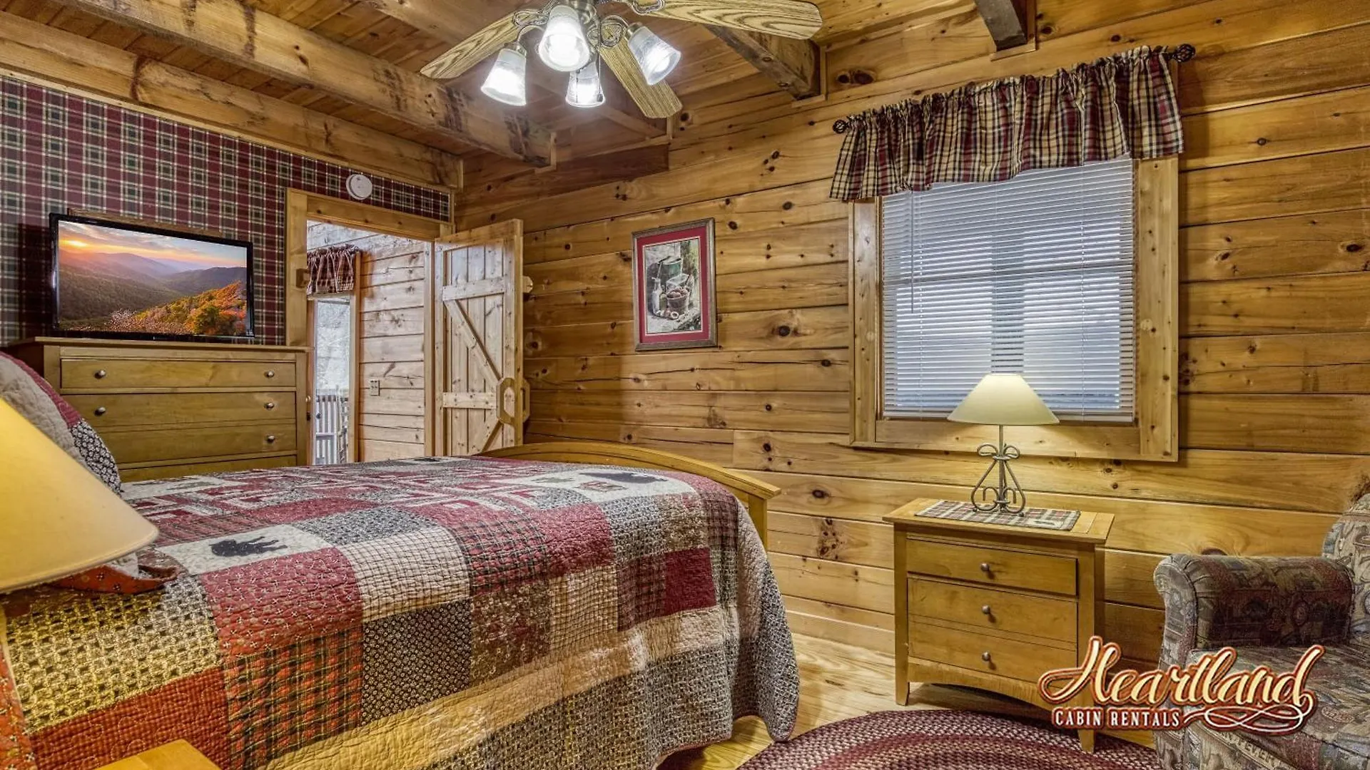Holiday home Of The World 2 Bedroom 2 Bath Between And Gatlinburg *