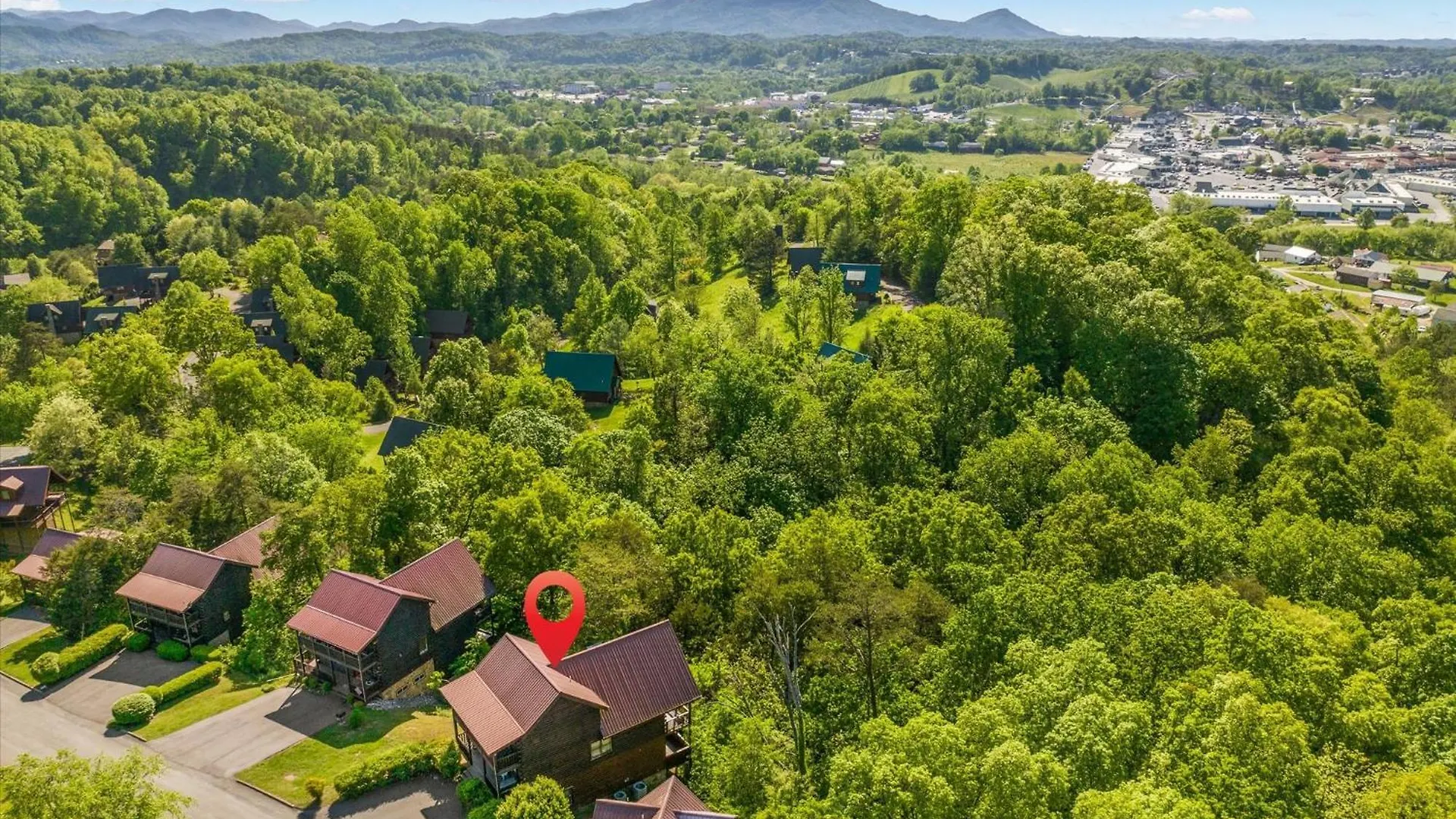 Spacious 5br 8 Min To Dollywood Hot Tub Views Free Attraction Tickets * Pigeon Forge