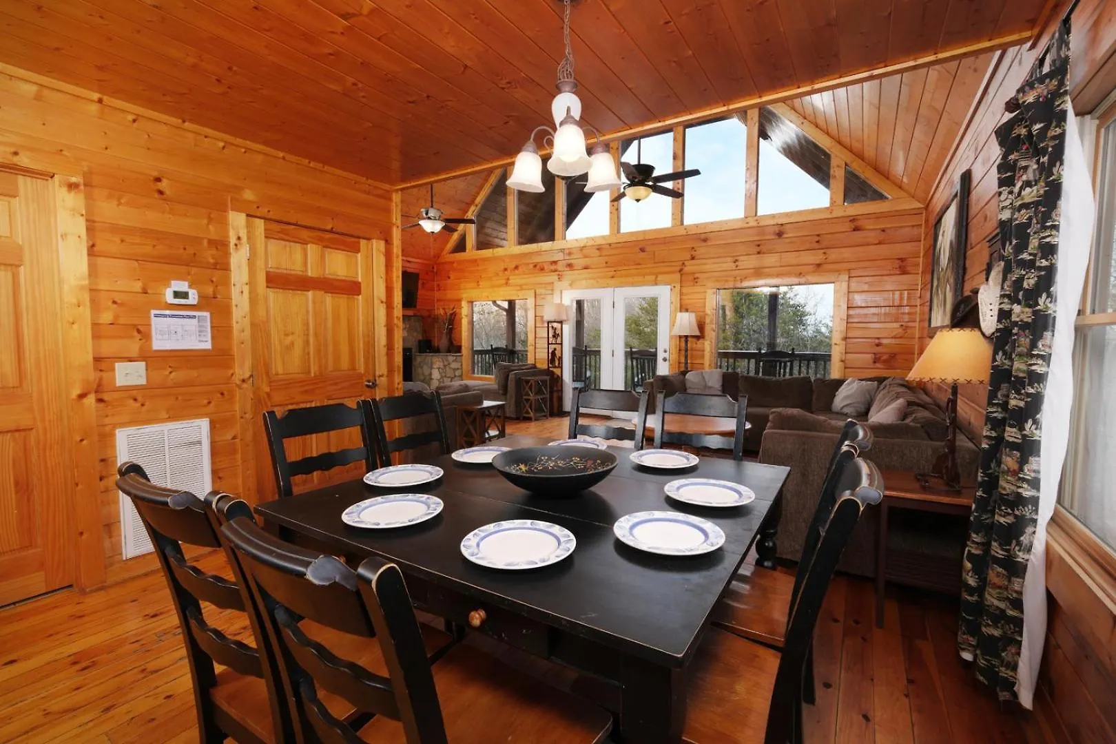 Holiday home Spacious 5br 8 Min To Dollywood Hot Tub Views Free Attraction Tickets *