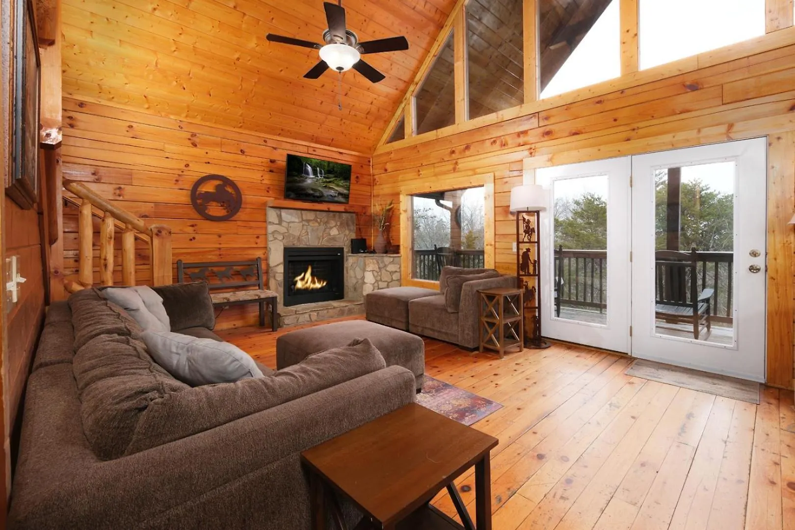 Spacious 5br 8 Min To Dollywood Hot Tub Views Free Attraction Tickets