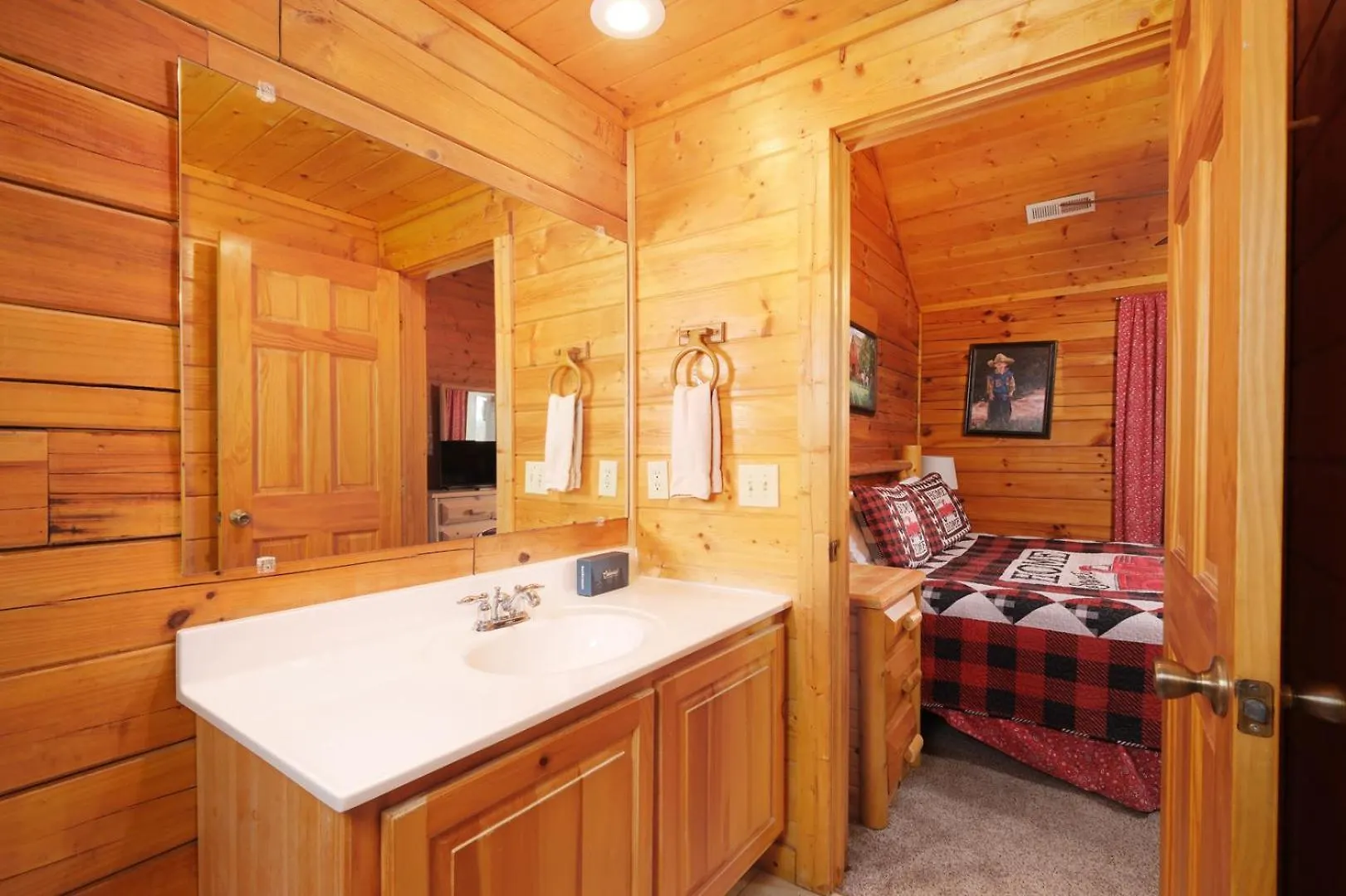 Holiday home Spacious 5br 8 Min To Dollywood Hot Tub Views Free Attraction Tickets *