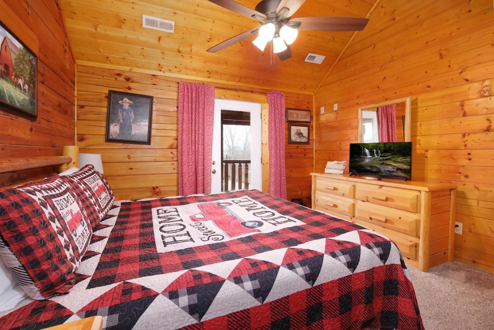 Holiday home Spacious 5br 8 Min To Dollywood Hot Tub Views Free Attraction Tickets Pigeon Forge