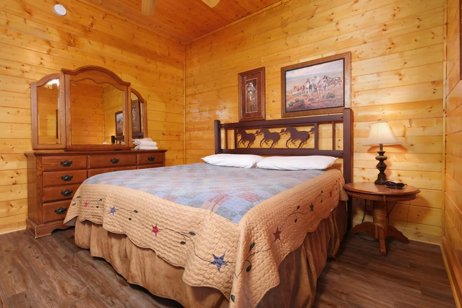 Spacious 5br 8 Min To Dollywood Hot Tub Views Free Attraction Tickets Holiday home