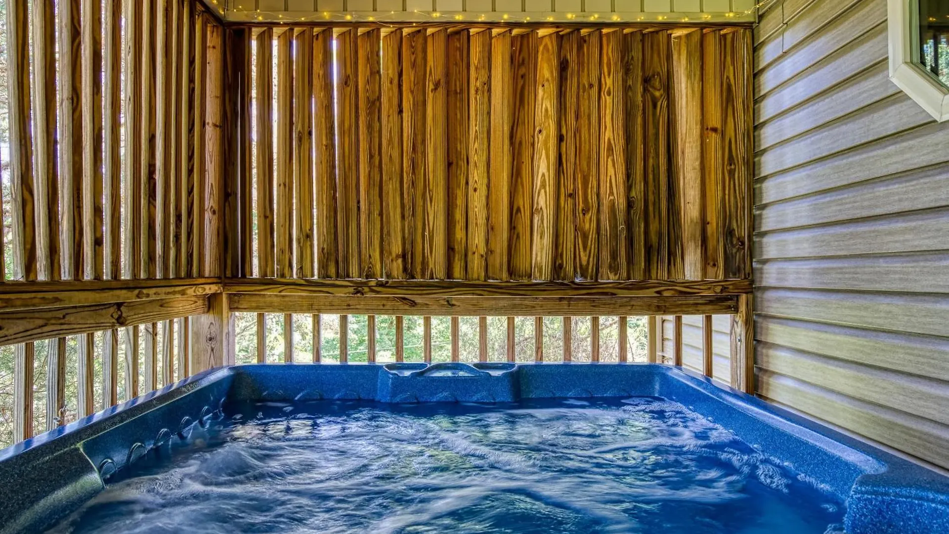 The Vicinity Chalet *