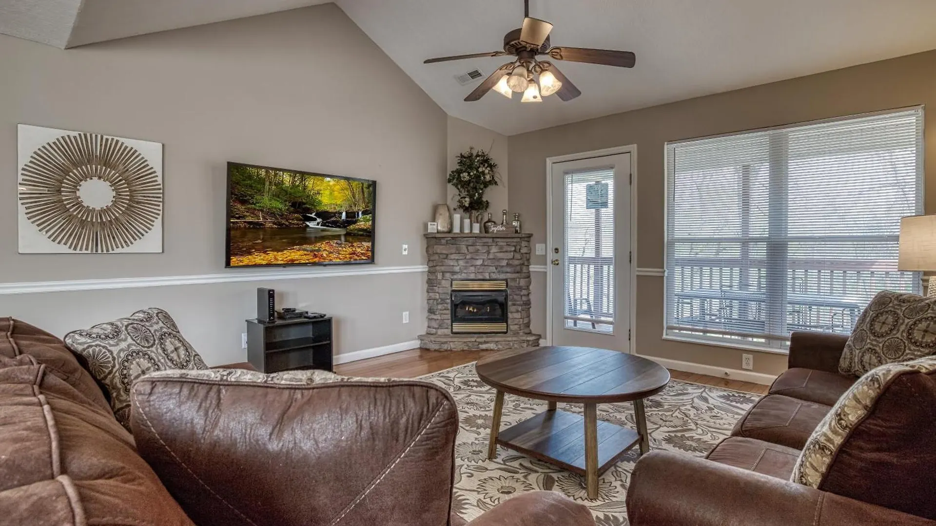 Grand River Canyon Chalet Pigeon Forge