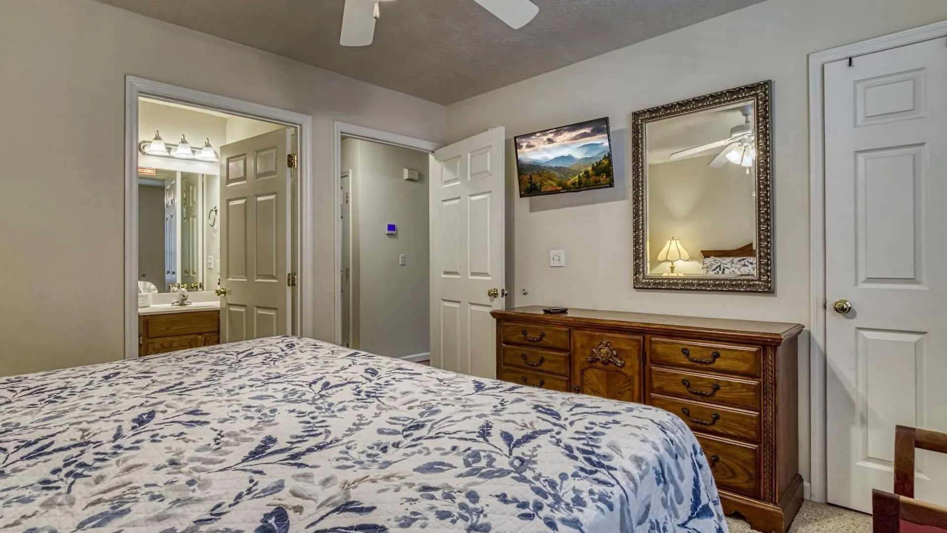 Henderson's Riverside #2 Holiday home Pigeon Forge