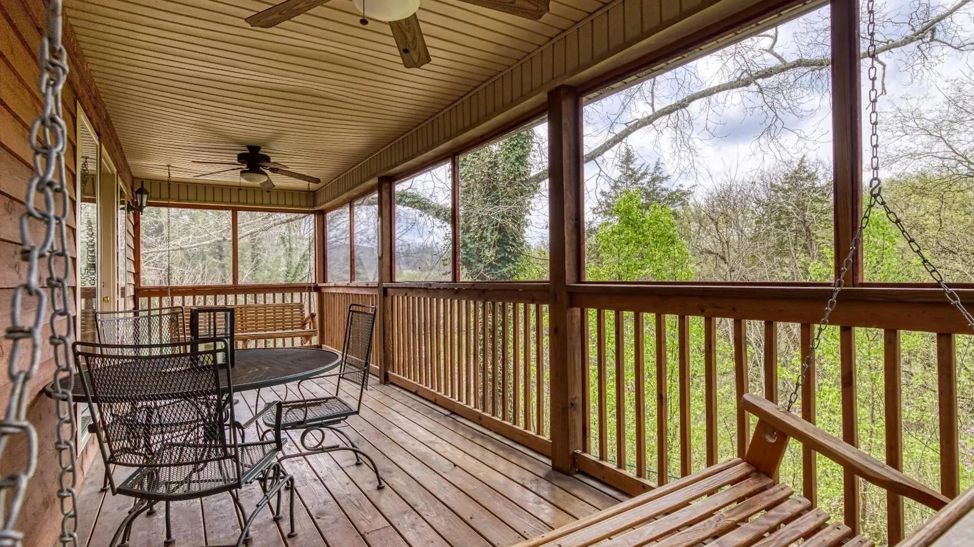 Whispering River Chalet