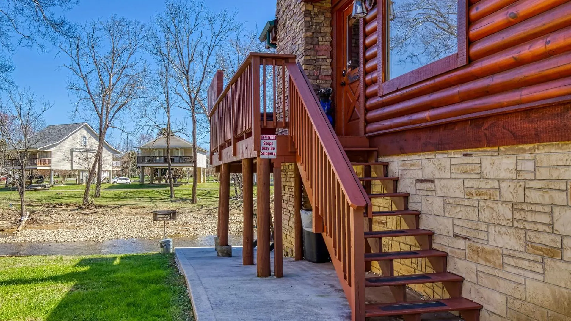 Down By The River Holiday home Pigeon Forge
