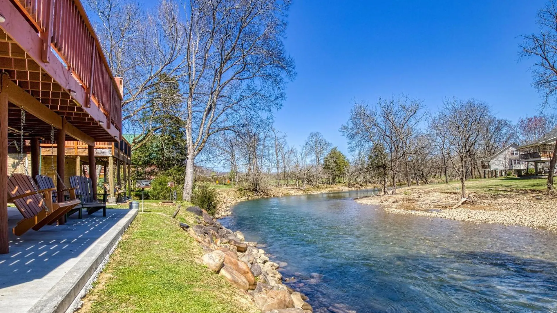 Down By The River Holiday home Pigeon Forge