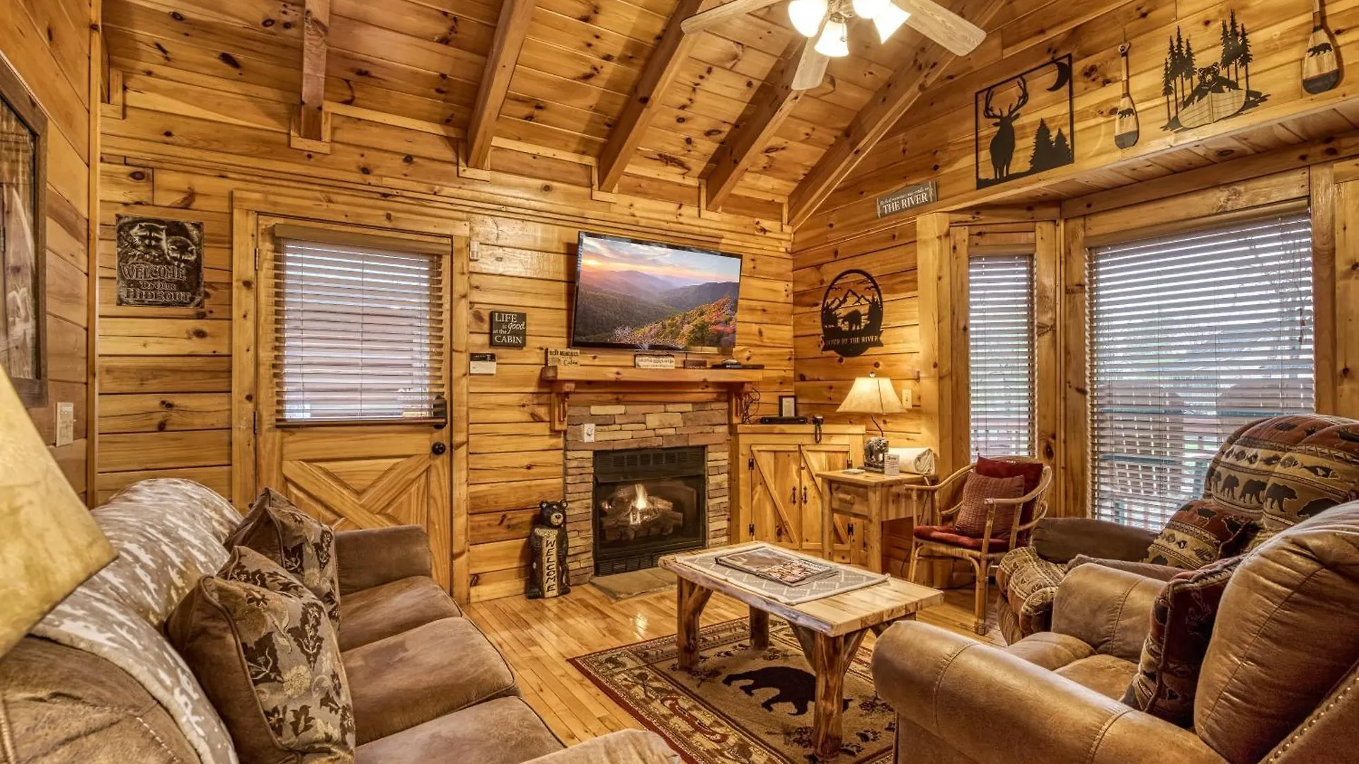 Holiday home Down By The River *