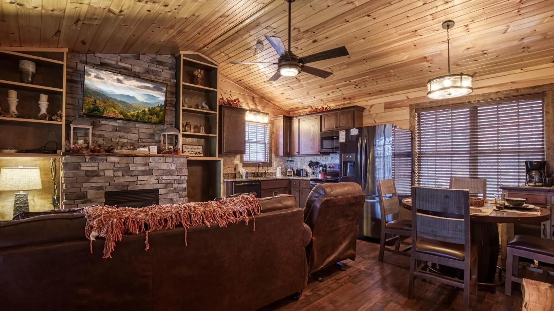 The Road Less Traveled Holiday home Pigeon Forge
