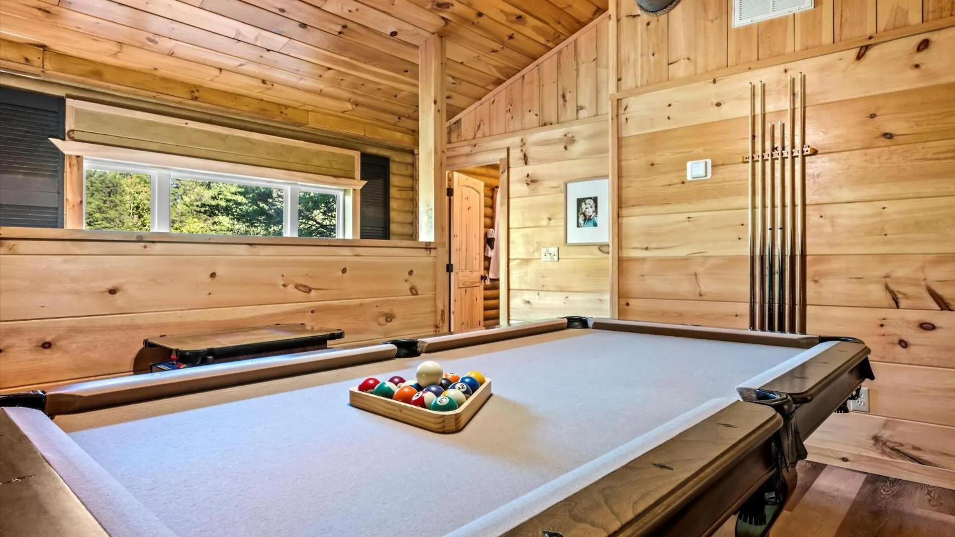 Luxurious & Family Friendly - Hot Tub - Game Holiday home